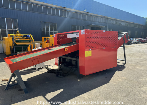 Latest company news about 2400F With 8 Pieces Rotary Blades For Thailand RDF Client,waste clothes shredder machine next for fuel,plastic films shredding machine