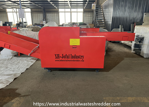 Latest company news about Newly Finished Model 800F For India Baby Diapers Waste Client,diaper scraps shredder machine,defective diaper crusher 7.5KW cutting motor