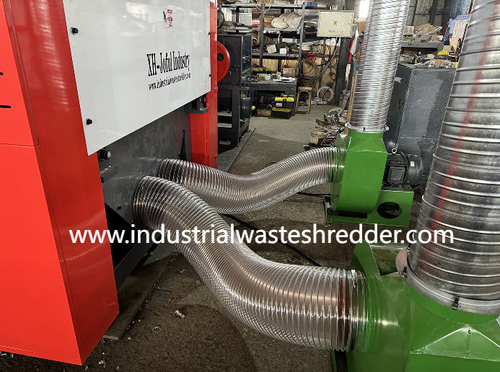Latest company news about High capacity plastic films shrdder machine ,hourly capacity 1.5-2 tons ,PET film rolls crusher machine