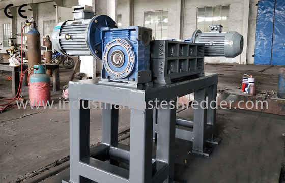 Good price Auto Parts Plastic Waste Shredder / Crusher Machine For Large Hard Materials online
