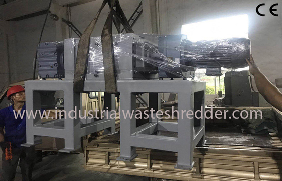 Good price Durable Double Shaft E Waste Shredder High Strength For Coarse Shredding online