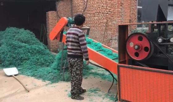 Good price Fishing Net Scrap Plastic Film Shredder Rotating Twisted Knife Design online