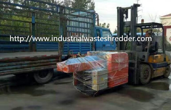 Large Capacity Textile Shredder Machine , Scrap Textile Waste Recycling Machine