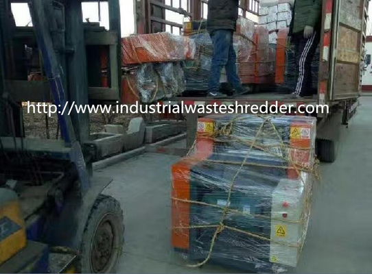 Industrial Waste Cardboard Box Shredder For Loose / Baled Type Old Clothes