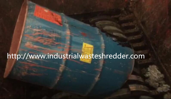 Custom Color Plastic Drum Shredder Machine Speed 15 - 24rpm For Recycling