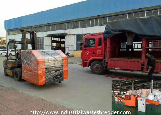 Good price Adult Diapers Pad Sanitary Napkin Industrial Shredder Machine Easy Install Operate online