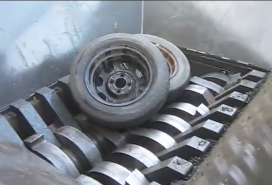 Good price Automobile Waste Tire Shredder High Precision Stable Work Condition online