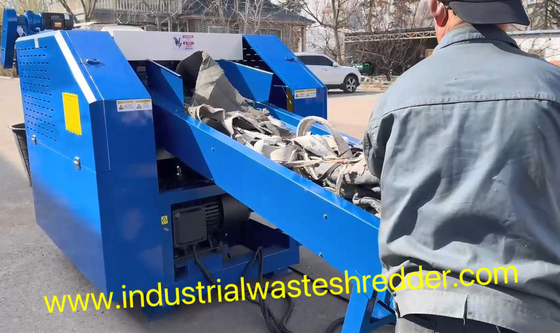 Flaux Leather Scraps Shredder Crusher Machine For Artificial Leather Scraps With Different Cpacity And Discharge