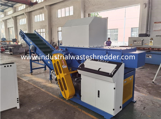 Good price XR600 PP PE PipesSingle Shaft Shredder 30KW Rotating Speed 75RPM online
